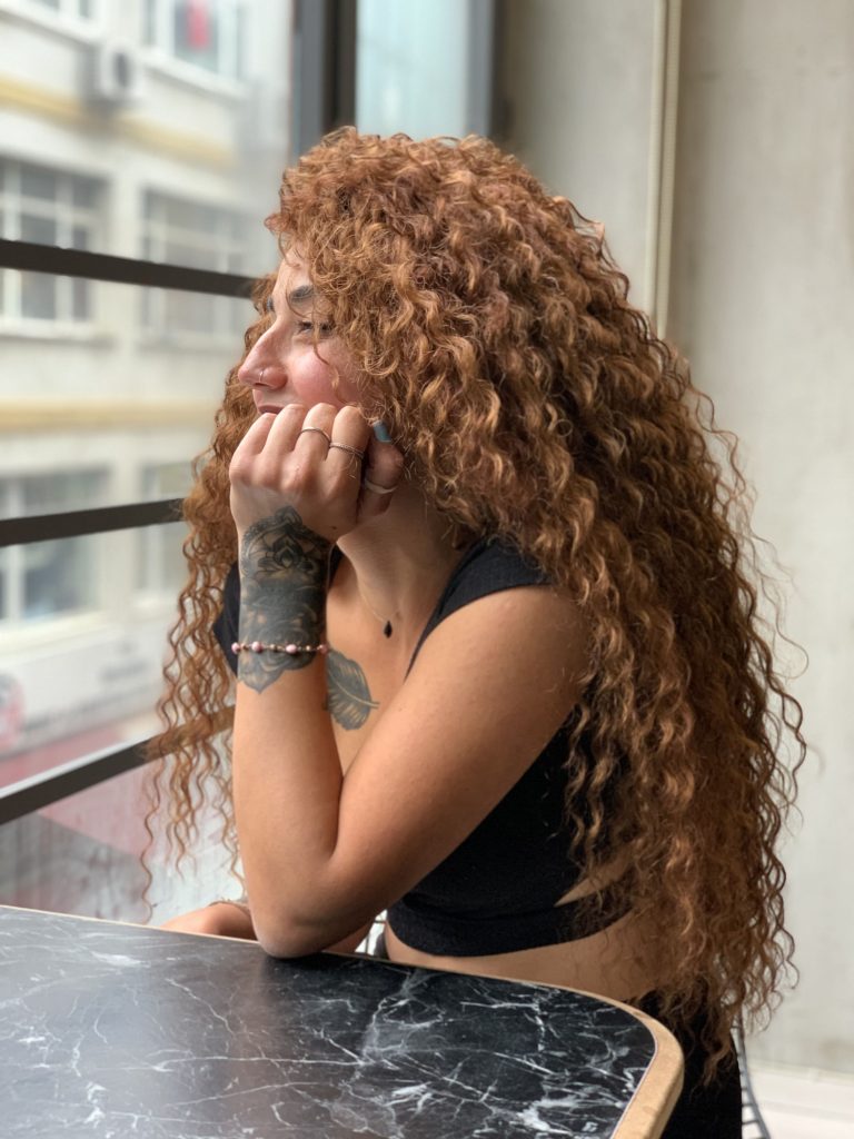 Afro Saç Dalgası Kadıköy